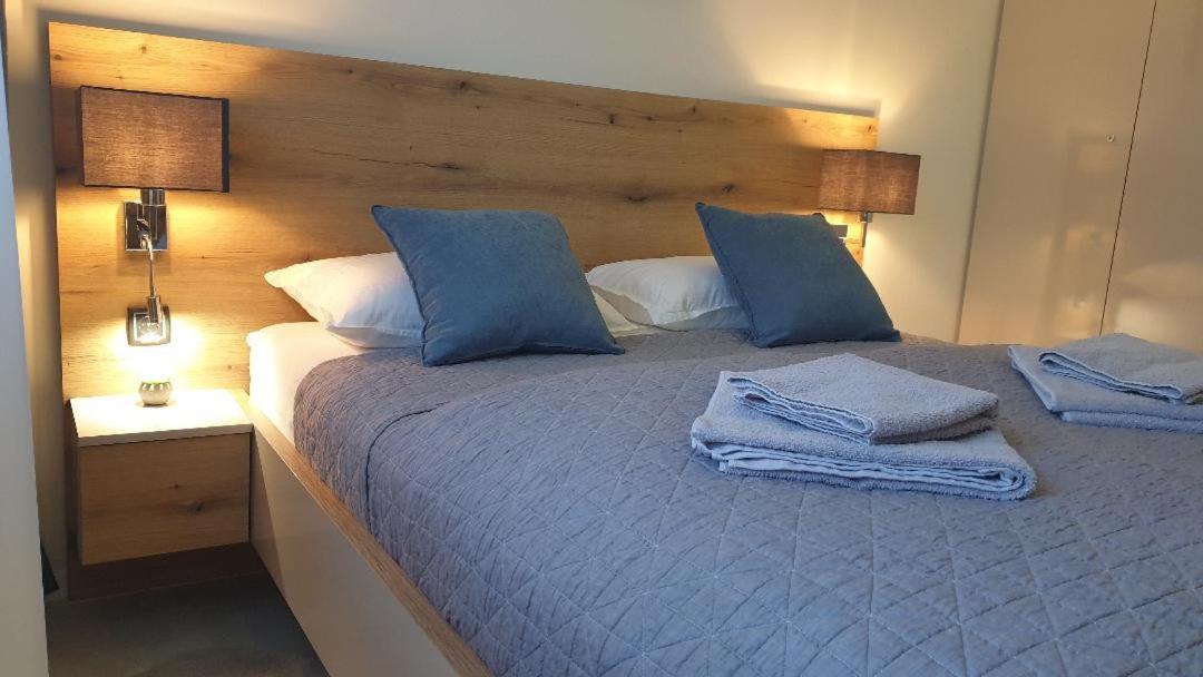 Family Resort Subotica Apartments Extérieur photo