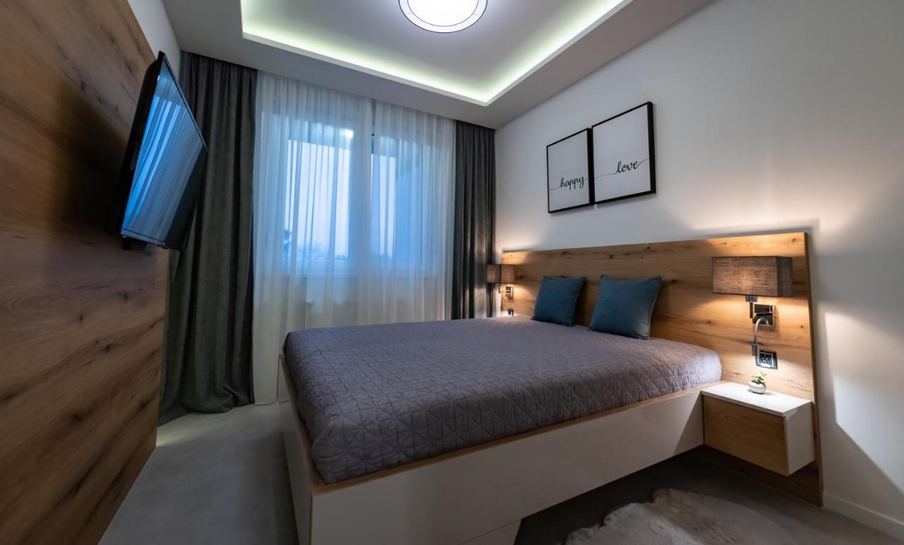 Family Resort Subotica Apartments Extérieur photo