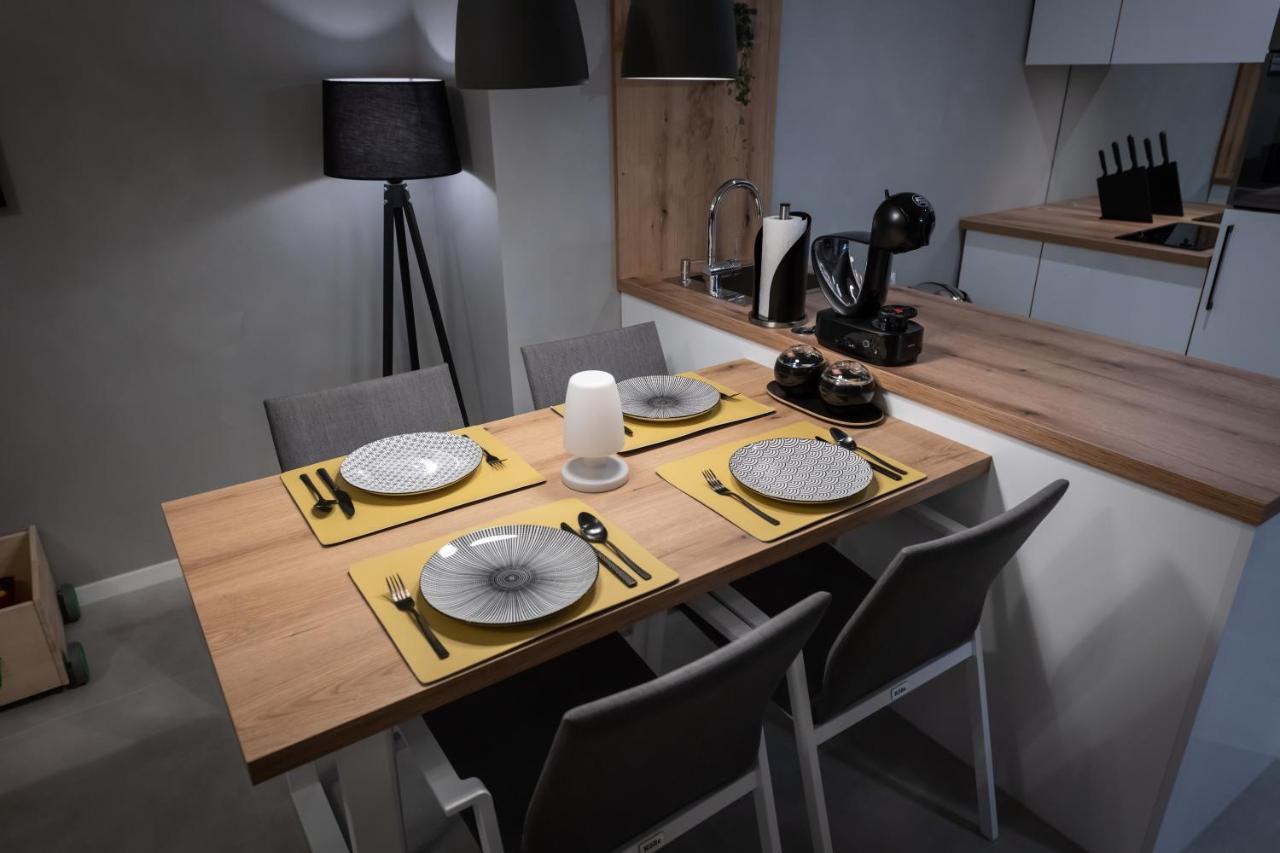 Family Resort Subotica Apartments Extérieur photo